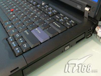 ThinkPad经典小黑本R60E售价仅5999元