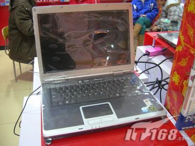 七喜独显宽屏笔记本SW200D仅售4999元
