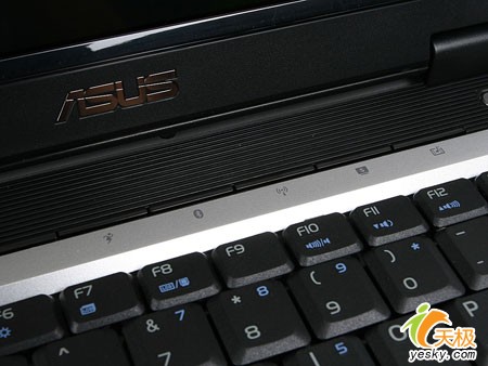 X2300ԵĻ˶A8H52Jr-SLۼ8300Ԫ