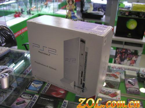 索尼大陆版PS2悄然登陆 售价人民币1988元