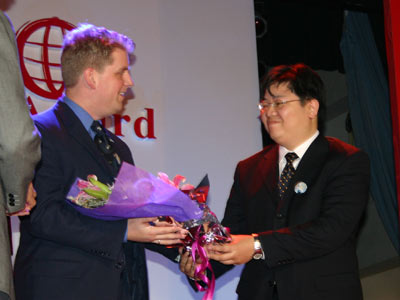 科技时代_图为：颁布2004中国优秀CIO评选“TOP 50”奖