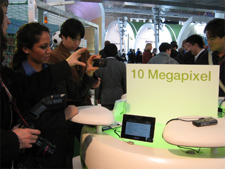 Ƽʱ_CeBIT 2006ιͲƷ¹