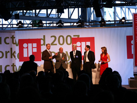 Ƽʱ_CeBIT2007ͼģIFƷƴ󽱰佱-3