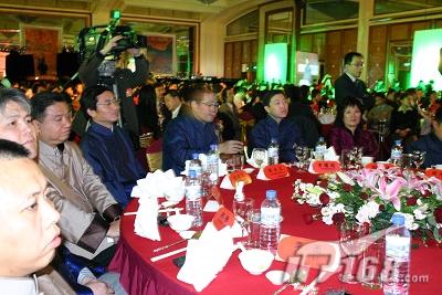 OS新时代Vista发布会现场图片报道