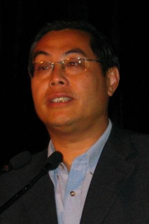 科技时代_图文：北京邮电大学经济管理学院院长吕廷杰演讲
