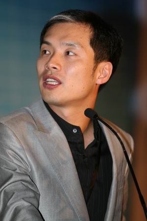 科技时代_图文：Com2Us公司CEO Young II lee演讲