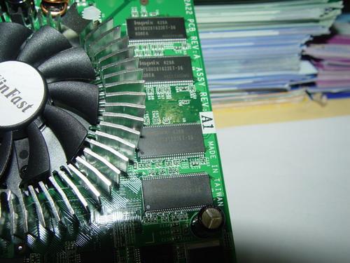 1350Ԫ̨GeForce6600ռжг
