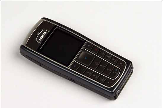 诺基亚经典直板拍照机型6230黑色版本回顾_时尚手机_科技时代_新浪网