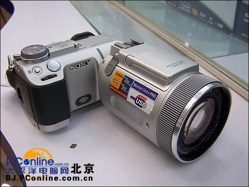 DSC F717