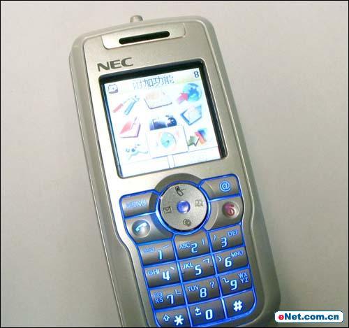 娇小玲珑女性新宠 NEC N150手机动感测试(2)