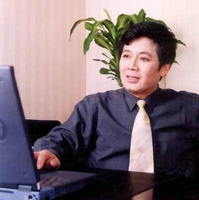 2004中国IT新锐人物:金融界CEO宁君_滚动新闻