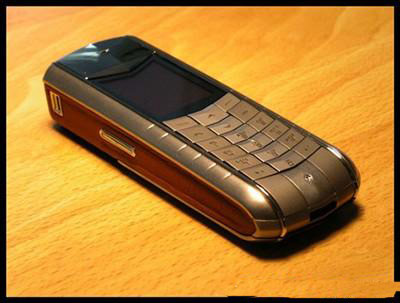 这才是世界上最贵的手机(图) ) - 东营论坛 - 山东