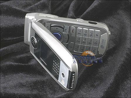 山东手机集体大降价摩托MPX220直降900元