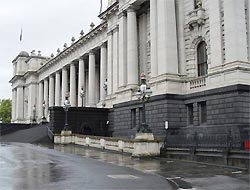 http://image2.sina.com.cn/ast/ot/2004-08-30/U516P54T3D12908F396DT20040830130522.jpg