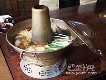煲海鲜汤放红枣可以吗(2)