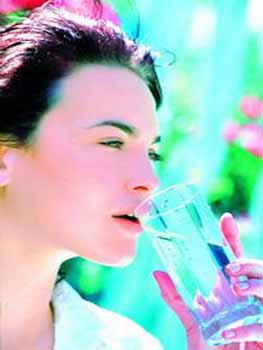 http://image2.sina.com.cn/bj/danone/art/2007-08-08/U2285P52T40D31189F1289DT20070808115900.jpg