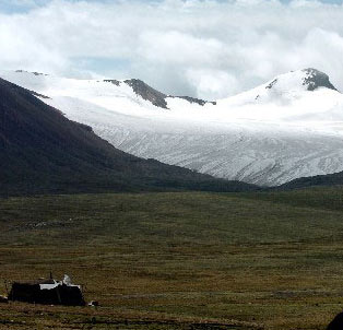 组图:世界铁路最高点唐古拉山口