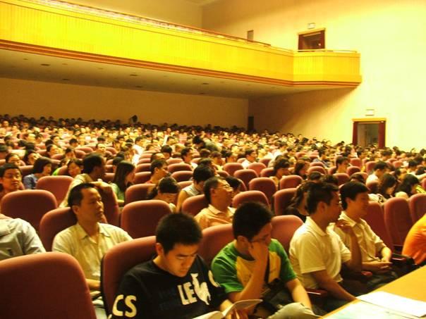 2006年重庆市证券业协会两法学习培训圆满结