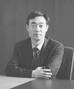 大侠乔巍和他的团队打造华夏货币基金业绩神话
