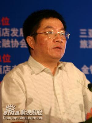 图文:中国国家旅游局政策规划司司长张坚钟_会