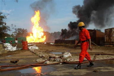 印度东北部油井发生大火 火势现已被控制(