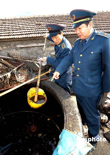 规范废弃油脂管理 呼和浩特立法堵截地沟油_