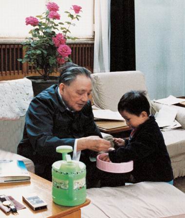 http://image2.sina.com.cn/cul/upload/43/1352/20061213/368/73741/73741.jpg