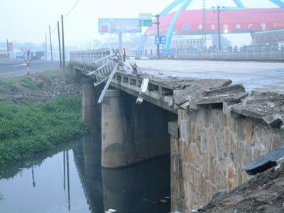 多图:合肥合巢路发生重大交通事故 1死多伤