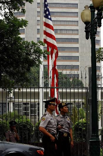 图文:美国驻印尼大使馆因安全原因暂时关闭