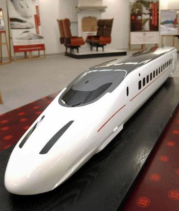图文:日本新干线列车模型