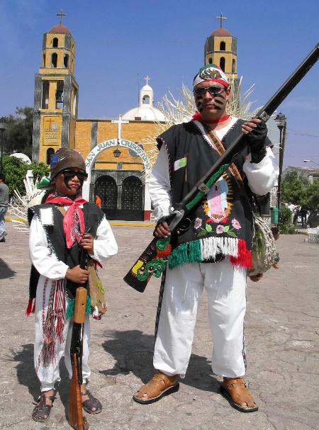 组图:墨西哥人纪念普埃布拉抗法战役胜利