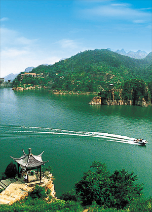 图文:邯郸旅游景区--京娘湖