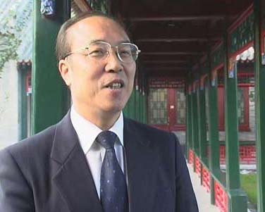 新闻中心 国内新闻 正文清华大学大学副校长胡东成接受采访 点击