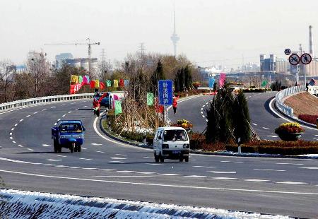 图文:108国道北京段改建工程竣工通车(2)