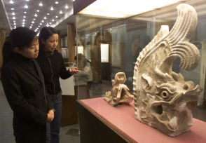 正文    本报讯(记者赵婷)明天起,《西夏文物精品展》将在首都博物馆