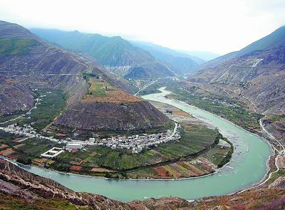 阿坝州茂县人口及占地面积_阿坝州茂县西羌度假村