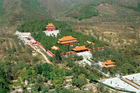 图文:(xhdw9)(中国世界遗产走笔)明清皇家陵寝:中国丧葬艺术的最高