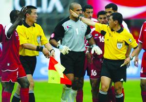韩国裁判判罚引争议 点球让阿联酋人愤然离场