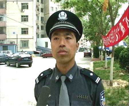 贾银虎:北京市公安局石景山分局副主任科员