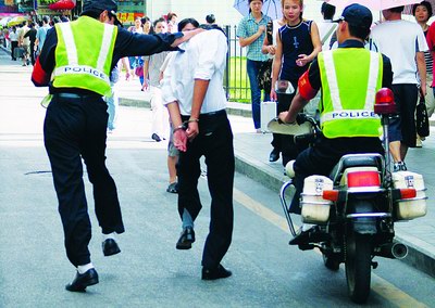 深圳警察不能承受之重:警力不足治安形势严峻
