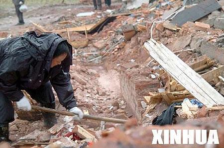 死亡人口农村_中国死亡人口折线图(2)