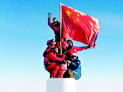 雪龙号上听南极风雨--对话中国南极科考队员