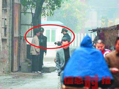 广州发生集体绑架案特警持冲锋枪救出四名人质