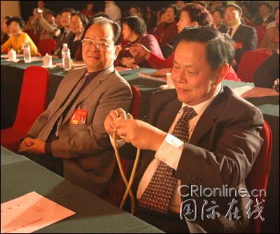 晋桂两省区代表团举行联欢晚会(组图)