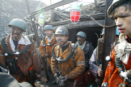 黑龙江省七台河矿难已确认16名矿工遇难组图