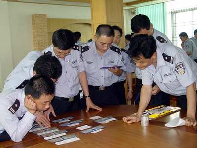 广东:梅州交警开展盗抢嫌疑车辆检验识别知识