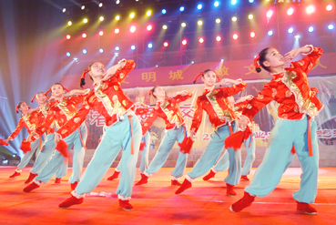 扬州文化艺术学校舞蹈教学成果显著(图)