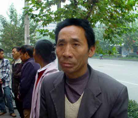河北农民工被迫接受年薪制(图)