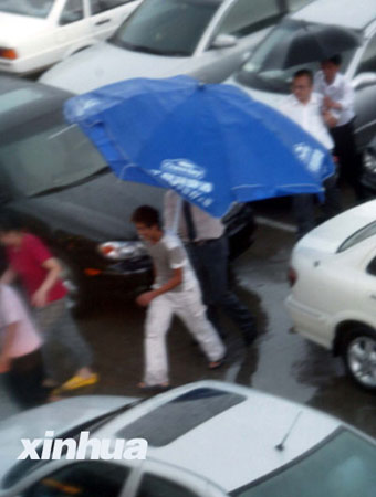 上海发布黑色台风预警信号已有1人死亡2人受伤