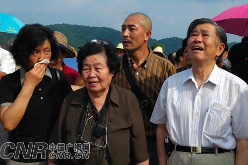 祭奠昆仑关阵亡将士 尘封十年电影《铁血》首